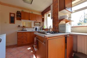 Photo 16- click for photo gallery